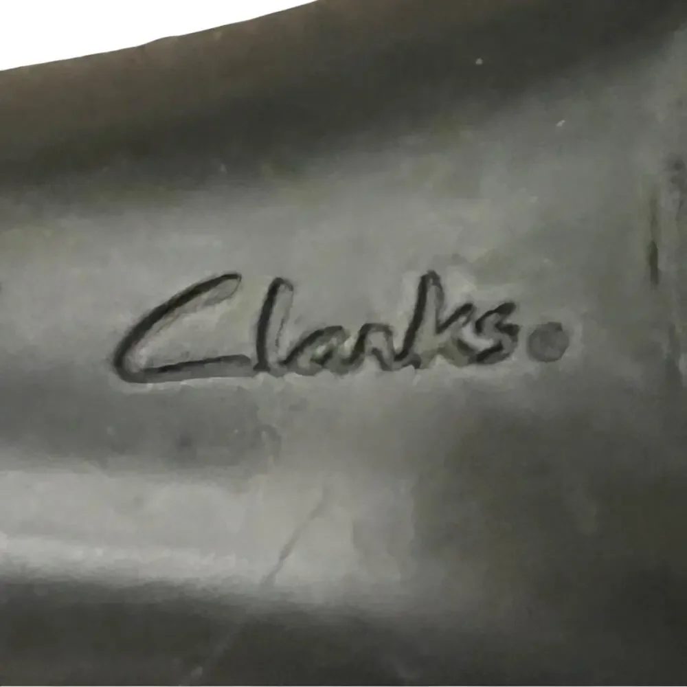 Clarks Bendables Ella Celtic Sandals 8.5 Black Leather Laser Cutout Wedge Slide